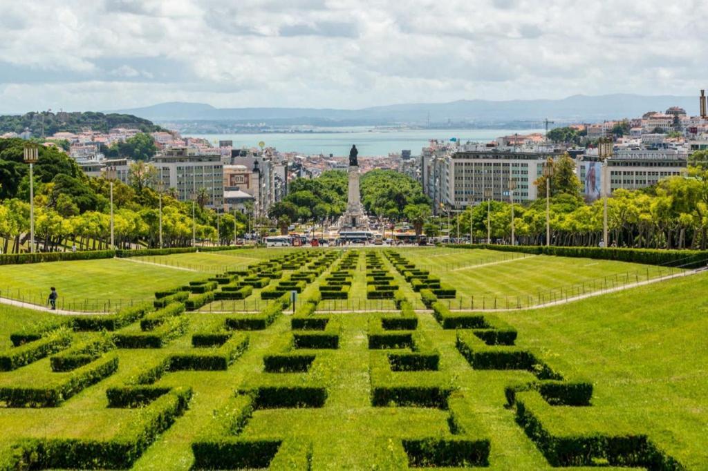Akicity Alameda Mint Apartment Lisbon
